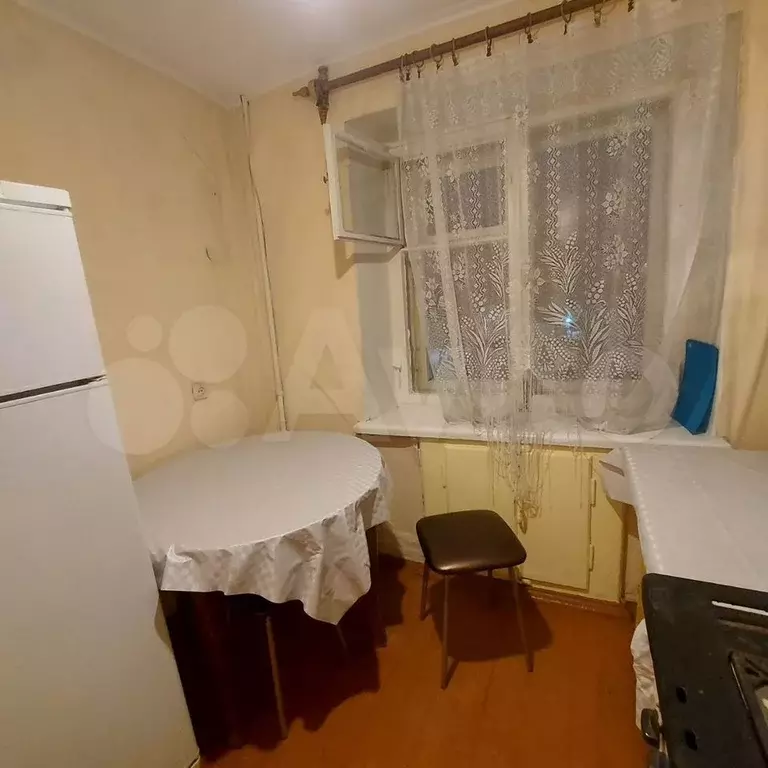 1-к. квартира, 32 м, 4/5 эт. - Фото 1