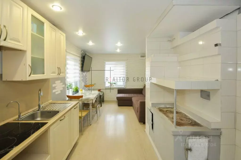 Дом в Новосибирская область, Новосибирский район, с. Толмачево ... - Фото 1