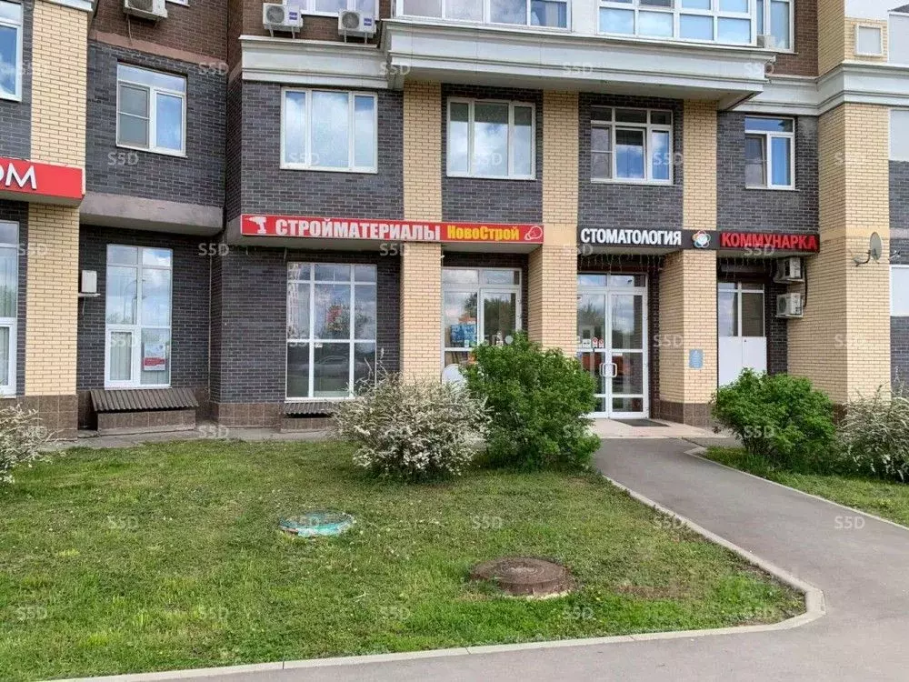 Торговая площадь в Москва пос. Коммунарка, ул. Липовый Парк, 11 (104 ... - Фото 1