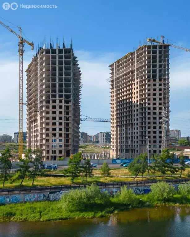 Квартира-студия: Красноярск, Железнодорожный район, ЖК Суриков (28.8 ... - Фото 1