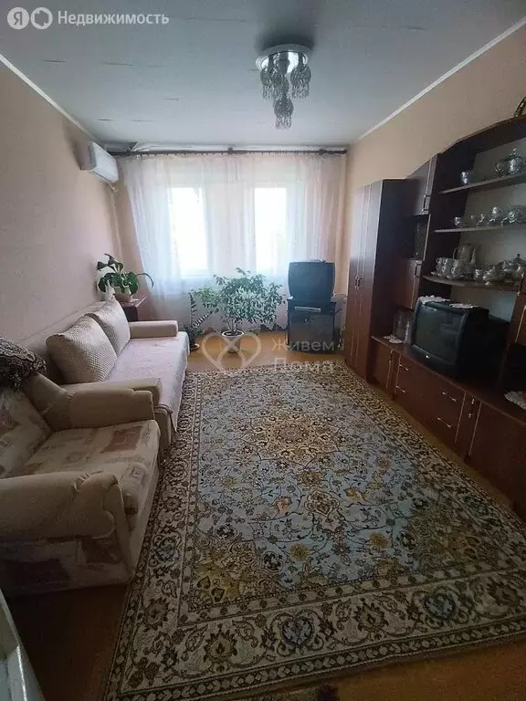 2-комнатная квартира: Волгоград, Николаевская улица, 15 (54 м) - Фото 1