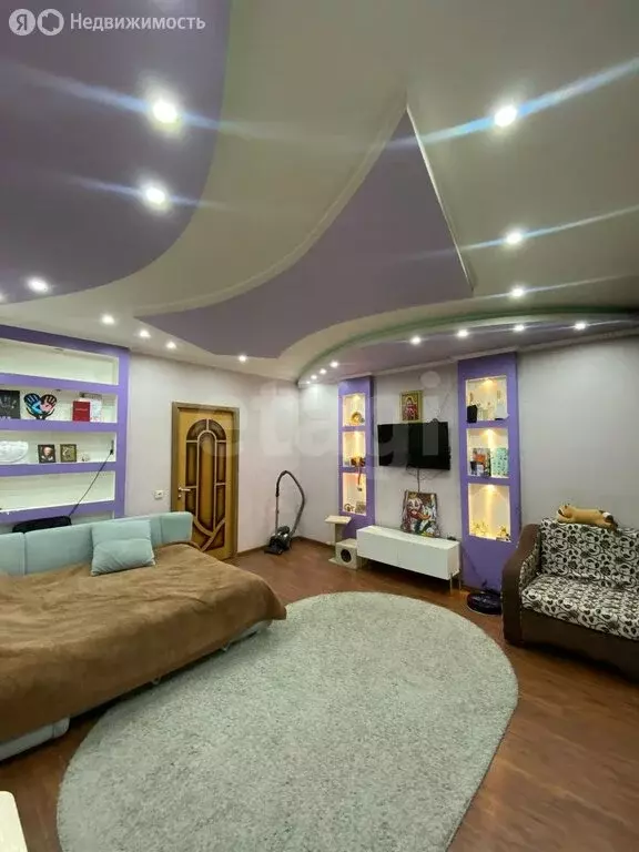 1-комнатная квартира: Чита, Суглинная улица, 2 (55 м) - Фото 1