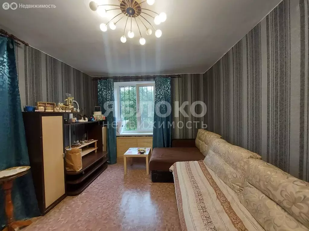1-комнатная квартира: Березники, улица Мира, 76 (33 м) - Фото 0