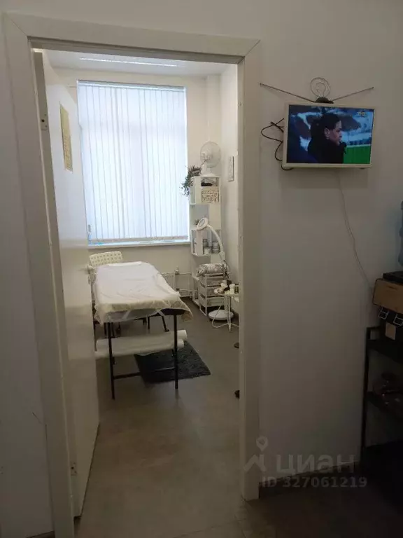 Офис в Свердловская область, Екатеринбург ул. Рябинина, 18/2 (29 м) - Фото 2