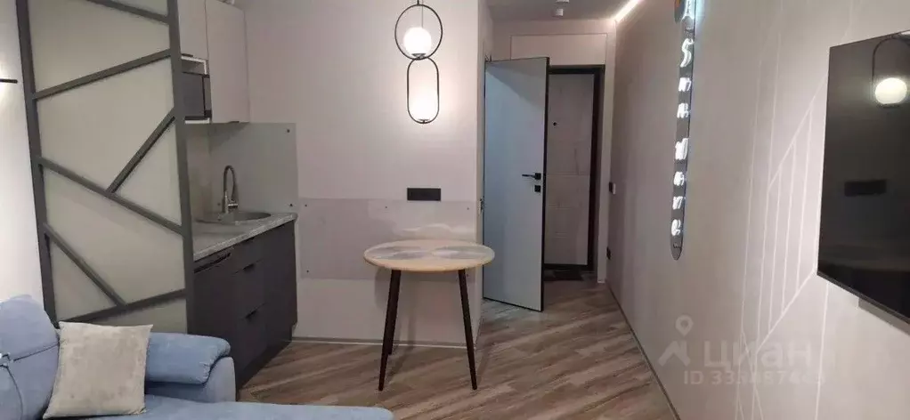 Свободной планировки кв. Крым, Феодосия ул. Калинина, 33 (19.8 м) - Фото 2