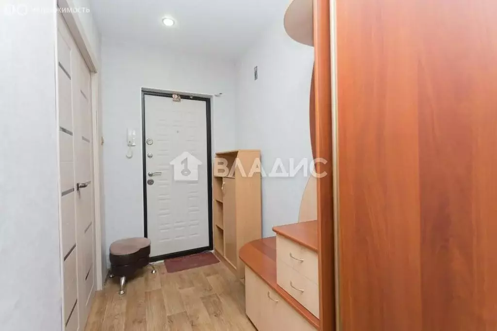 3-комнатная квартира: Благовещенск, улица Мухина, 31 (66.1 м) - Фото 1