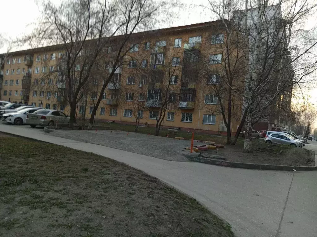 2-к кв. Новосибирская область, Новосибирск ул. Титова, 35 (45.0 м) - Фото 0