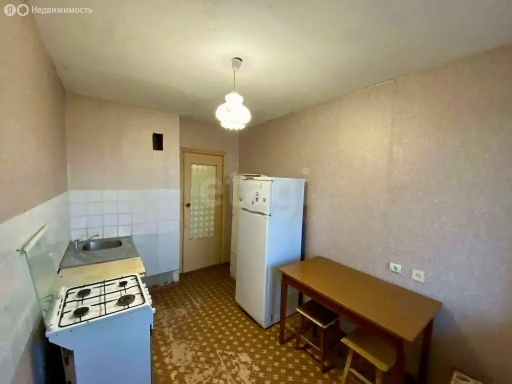 3-комнатная квартира: Старица, Пионерская улица, 11 (58.9 м) - Фото 1