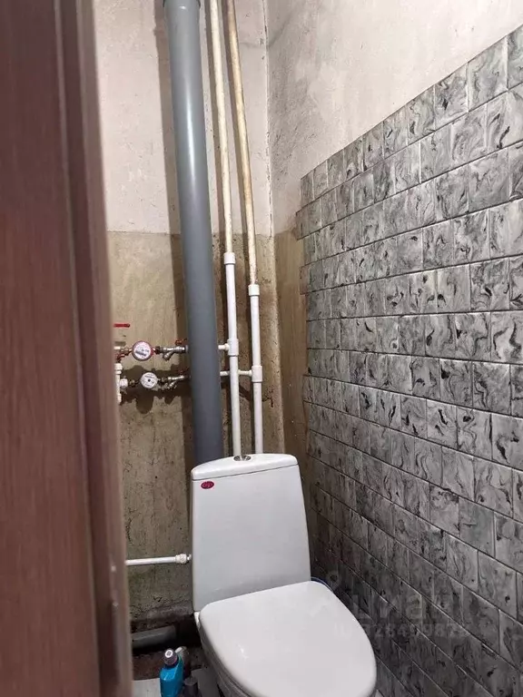 2-к кв. Саратовская область, Балаково ш. Саратовское, 39 (43.4 м) - Фото 2