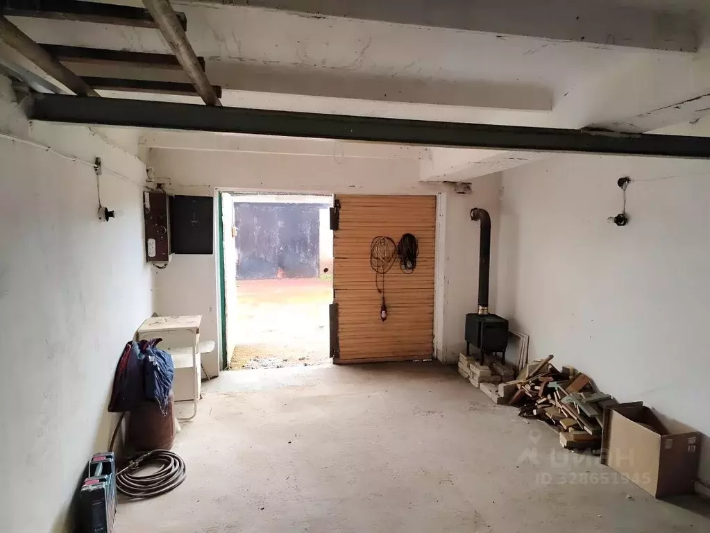 Гараж в Ленинградская область, Кингисепп Южный мкр,  (24 м) - Фото 1