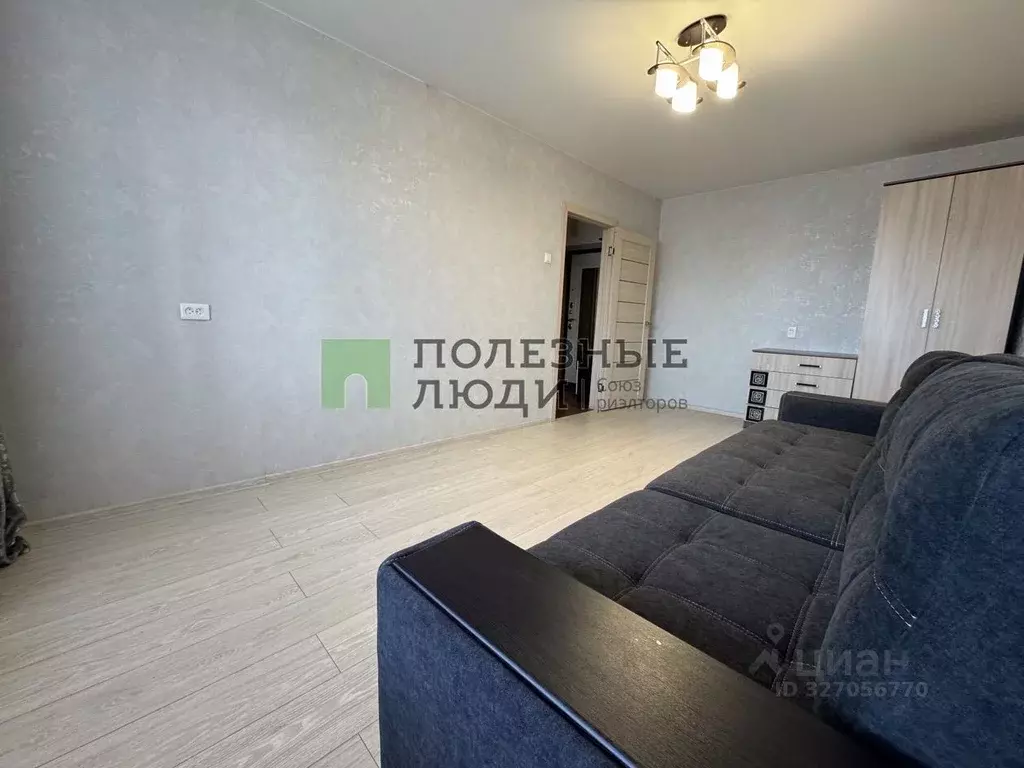 1-к кв. Курганская область, Курган Заозерный жилрайон, 2-й мкр, 15 ... - Фото 2