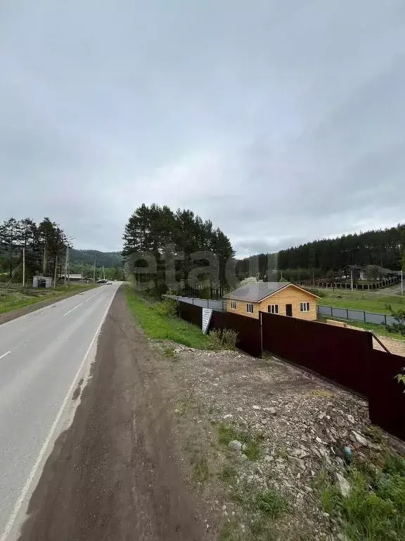 Дом в Красноярский край, Дивногорск городской округ, пос. Манский ул. ... - Фото 1