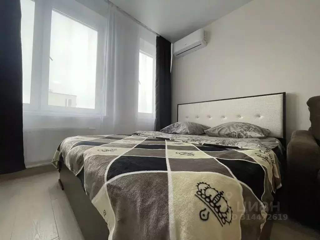 1-к кв. Тюменская область, Тюмень Харьковская ул., 72Б (30.0 м) - Фото 1