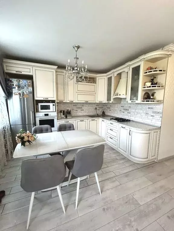 4-к кв. Ростовская область, Ростов-на-Дону просп. Королева, 25Б (91.0 ... - Фото 1