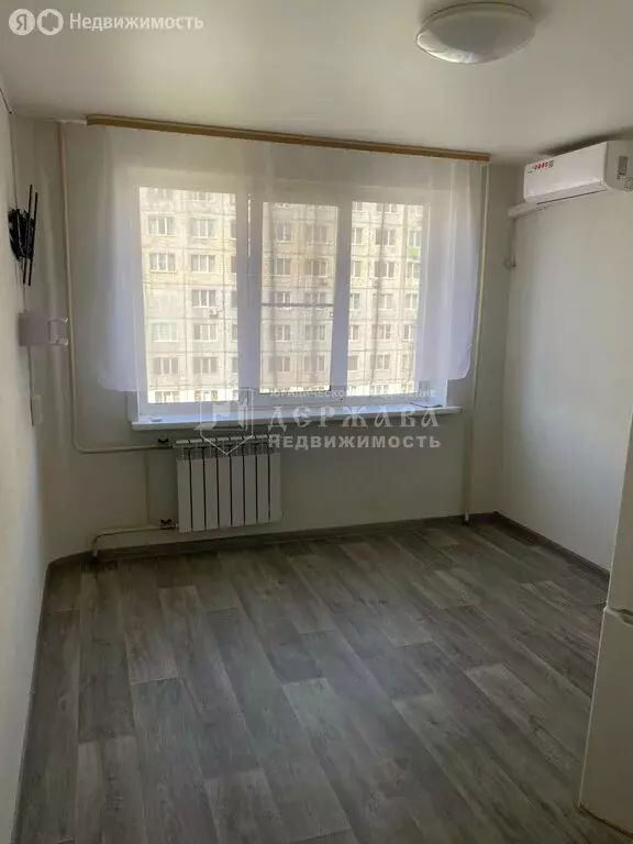 1-комнатная квартира: Кемерово, улица Сибиряков-Гвардейцев, 21 (17 м) - Фото 1
