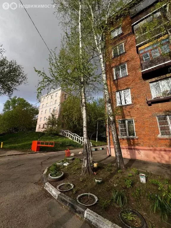 3-комнатная квартира: Дзержинский, улица Академика Жукова, 40 (73 м) - Фото 0