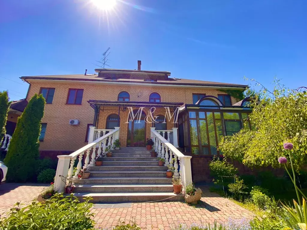 Дом в Москва д. Тарасово, 61А (1000 м) - Фото 1