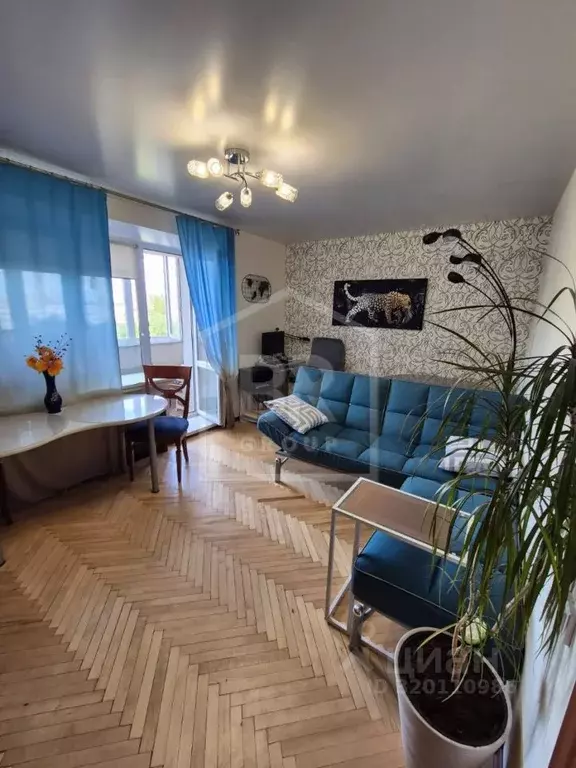 3-к кв. Санкт-Петербург ул. Димитрова, 12К1 (63.1 м) - Фото 0