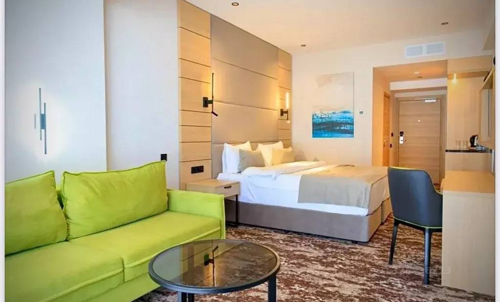 Студия Карачаево-Черкесия, Зеленчукский район, с. Архыз, пос. Романтик ... - Фото 1