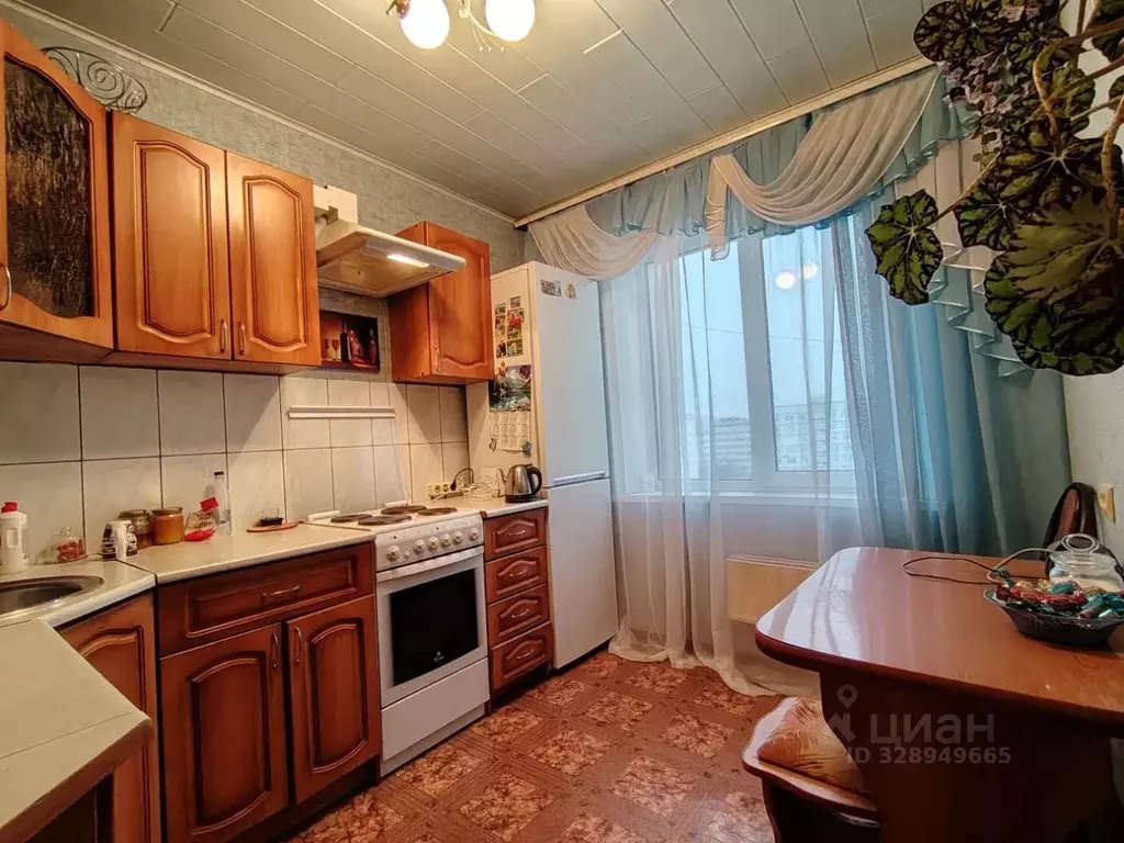 3-к кв. Самарская область, Жигулевск Радиозаводская ул., 2 (66.1 м) - Фото 1