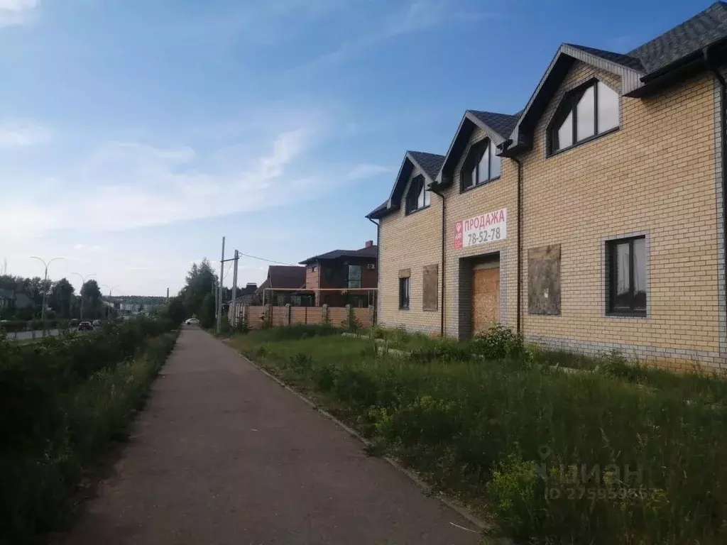 Помещение свободного назначения в Татарстан, Набережные Челны ул. ... - Фото 1