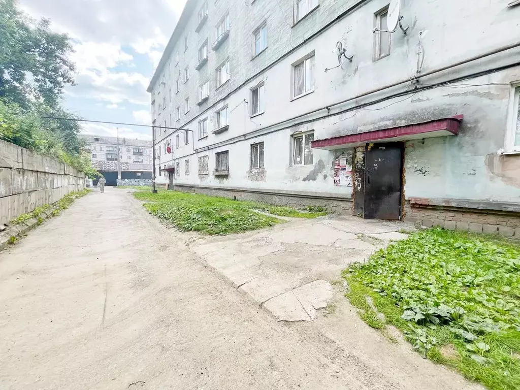 1-к кв. Свердловская область, Нижний Тагил ул. Победы, 45к2 (13.3 м) - Фото 0