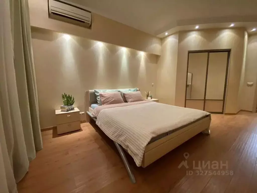 3-к кв. Башкортостан, Уфа Коммунистическая ул., 14 (130.0 м) - Фото 2