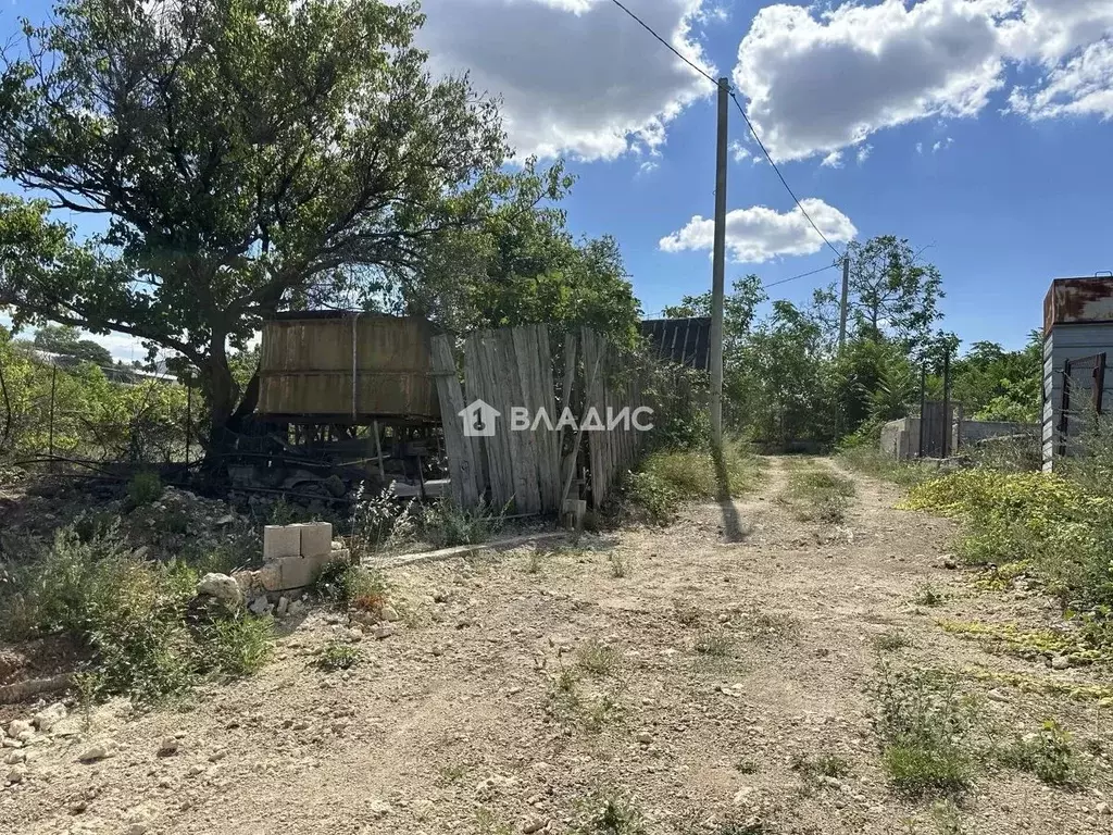 Участок в Севастополь ул. Шабалина, 39/67 (4.23 сот.) - Фото 2