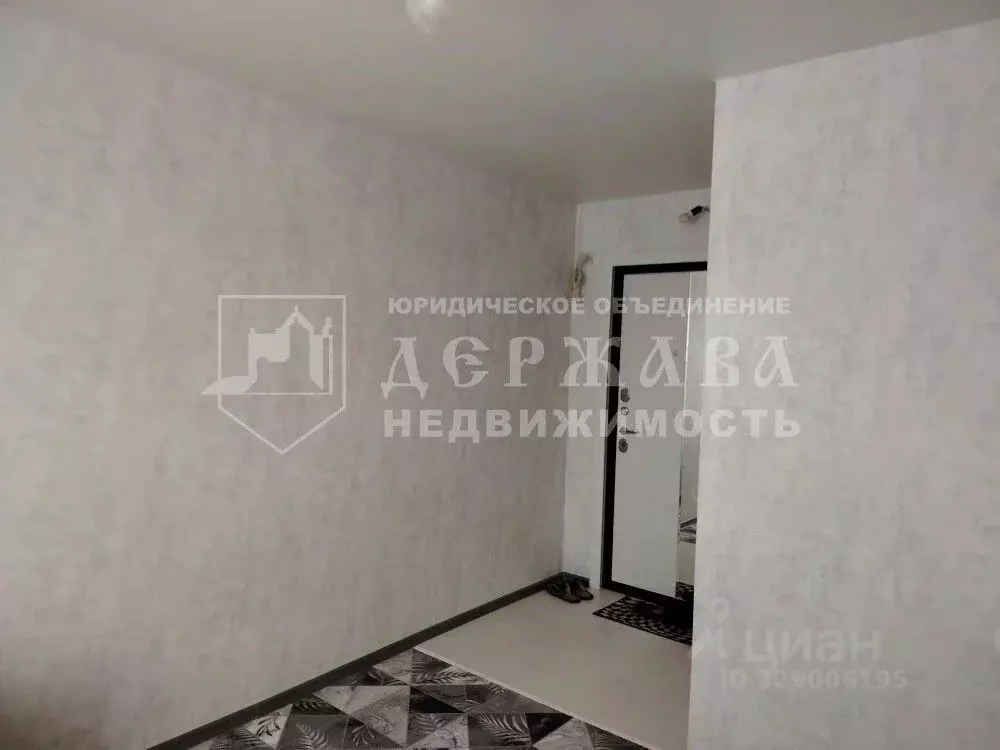 Студия Кемеровская область, Топки Советская ул., 56 (13.0 м) - Фото 2