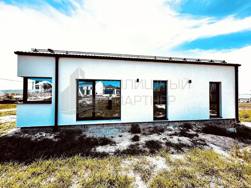 Дом в Краснодарский край, Новороссийск городской округ, Семигорский ... - Фото 1