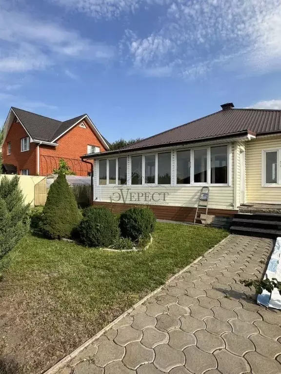 Коттедж в Белгородская область, Старый Оскол пер. 3-й Рождественский, ... - Фото 1