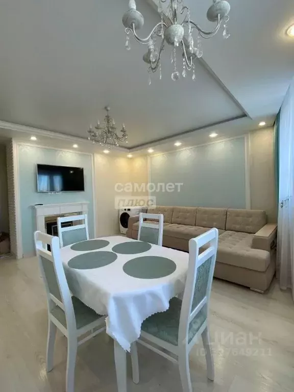 3-к кв. Кировская область, Киров ул. Калинина, 40 (75.0 м) - Фото 2