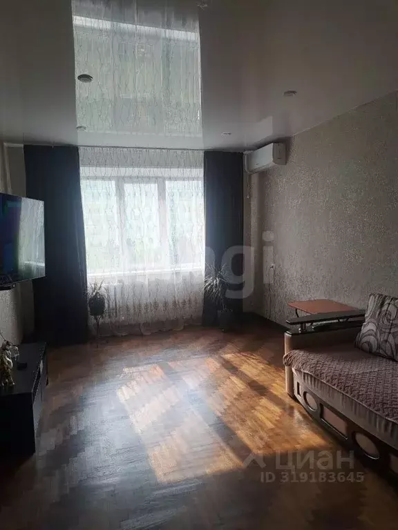 3-к кв. Адыгея, Майкоп ул. 12 Марта, 136 (63.0 м) - Фото 0