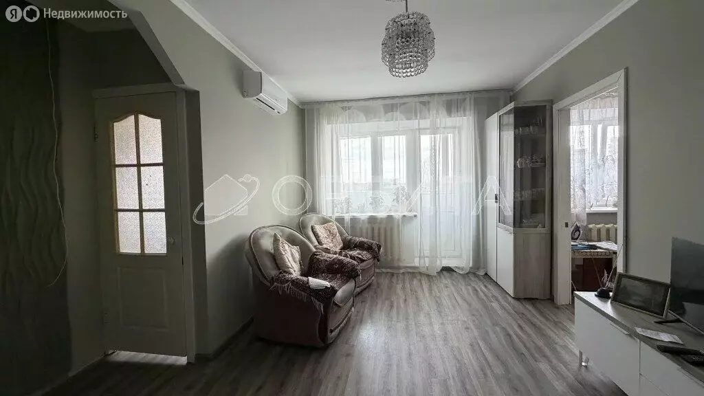 2-комнатная квартира: Тюмень, улица Карла Маркса, 127 (42.5 м) - Фото 1