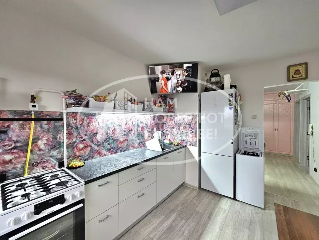 3-к кв. Пермский край, Чайковский городской округ, пос. Марковский 6 ... - Фото 2