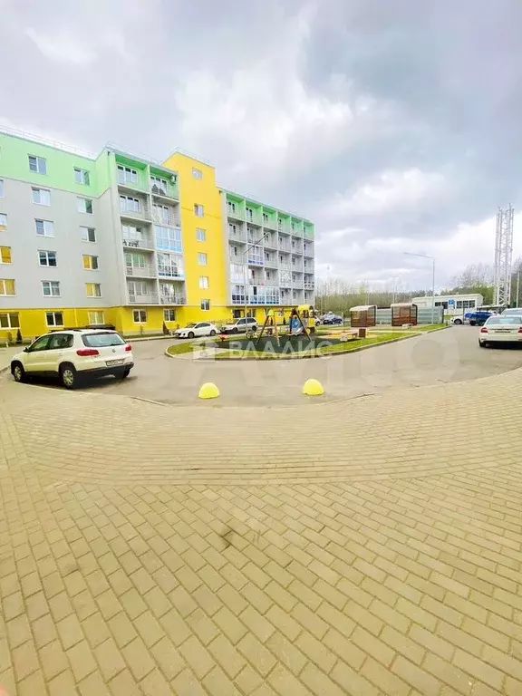 3-к. квартира, 92,2 м, 1/7 эт. - Фото 0