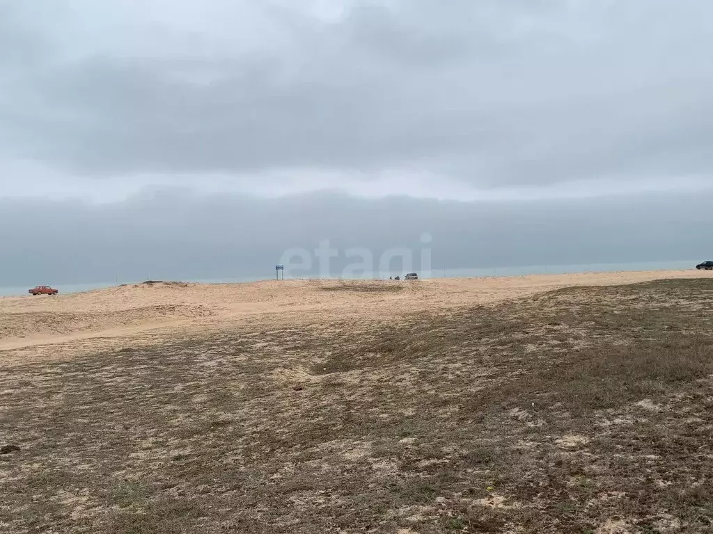 Участок в Крым, Ленинский район, Семисотское с/пос, с. Соляное ул. ... - Фото 1