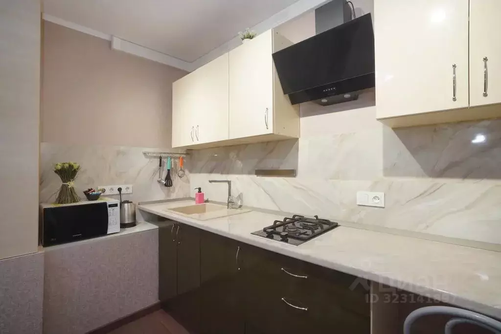 Комната Крым, Алушта ул. Набережная, 24А - Фото 2