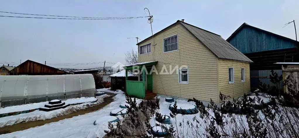 Дом в Бурятия, Тарбагатайский район, Саянтуйское с/пос, с. Нижний ... - Фото 1