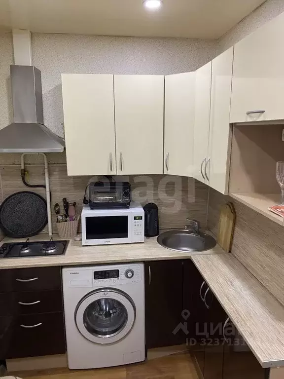 1-к кв. Ямало-Ненецкий АО, Новый Уренгой Ленинградский просп., 5А ... - Фото 1