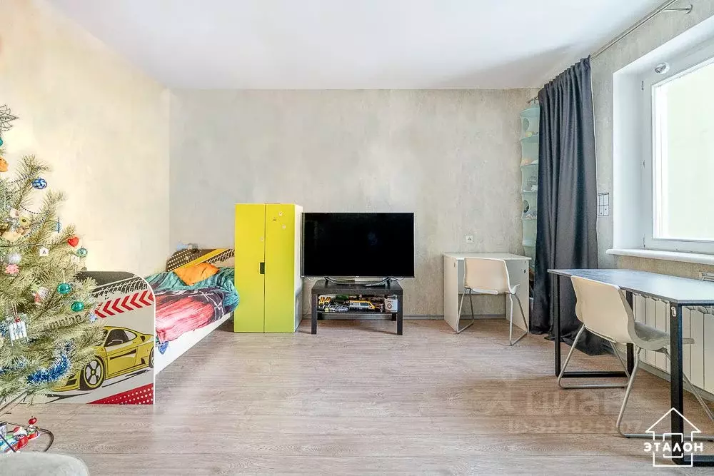 2-к кв. Омская область, Омск ул. Крупской, 21 (66.6 м) - Фото 2