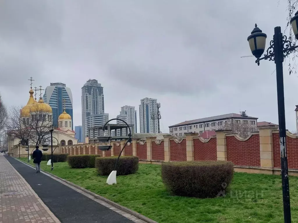 3-к кв. Чеченская республика, Грозный ул. Сафонова, 26 (72.0 м) - Фото 1