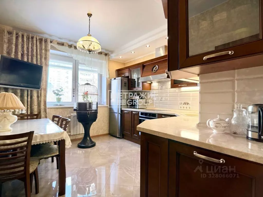 2-к кв. Московская область, Королев Октябрьский бул., 5б (65.6 м) - Фото 1