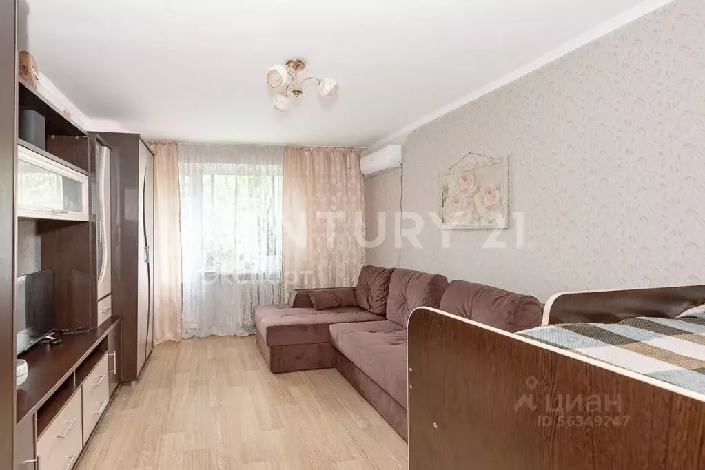 3-к кв. Калининградская область, Калининград ул. Сержанта Мишина, 8 . - Фото 0
