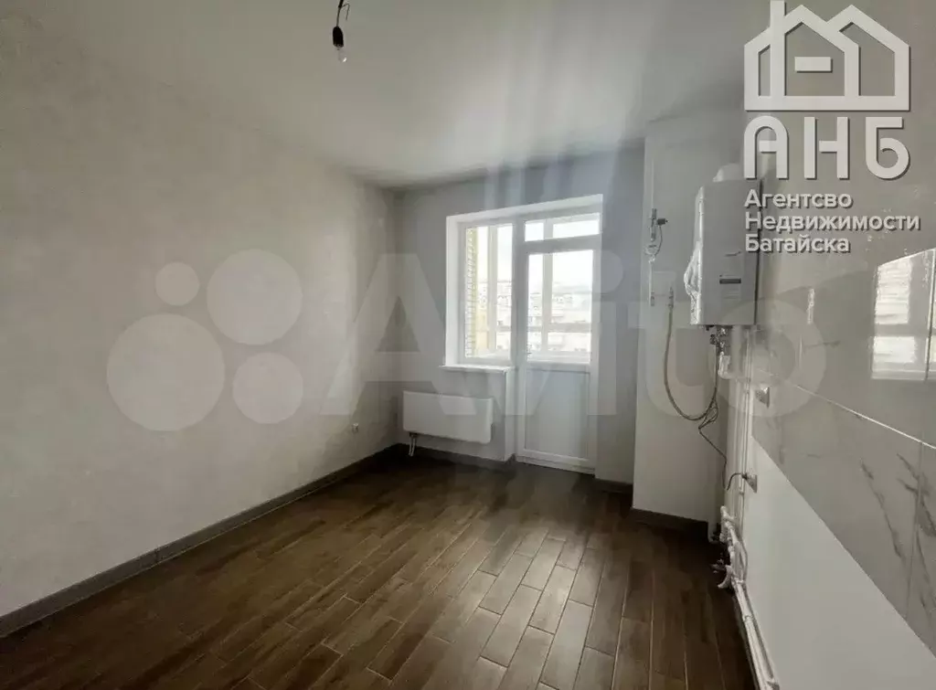2-к. квартира, 56 м, 4/4 эт. - Фото 1