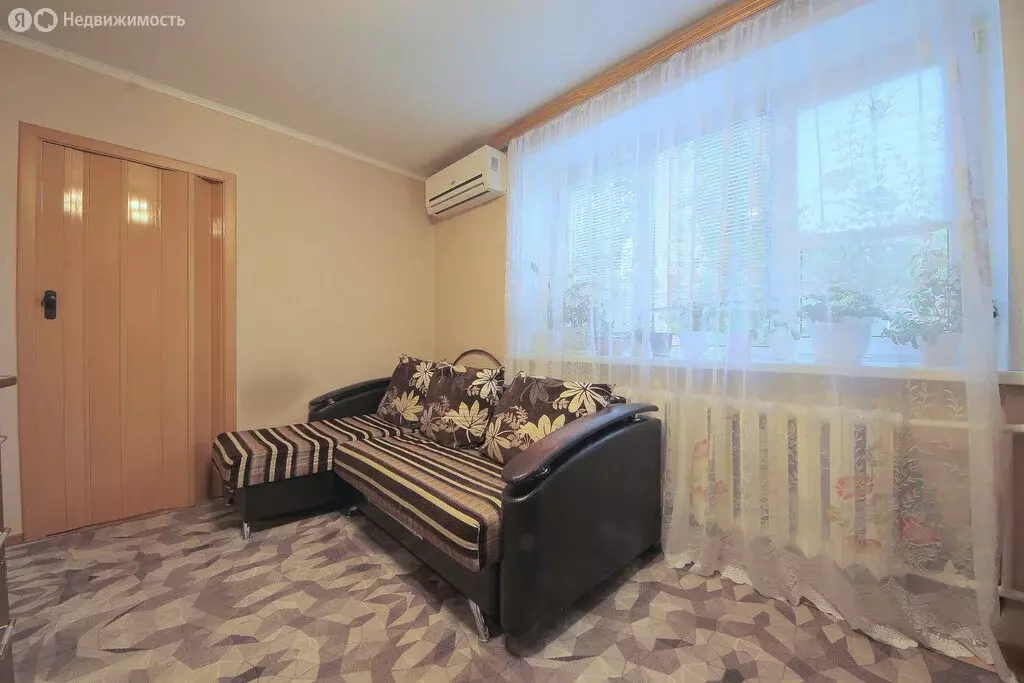 1-комнатная квартира: Энгельс, Полтавская улица, 13 (24 м) - Фото 0