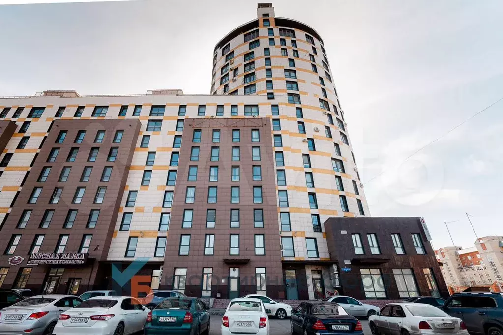 3-к. квартира, 100 м, 3/17 эт. - Фото 1