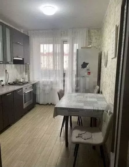 3-к. квартира, 72 м, 3/6 эт. - Фото 1