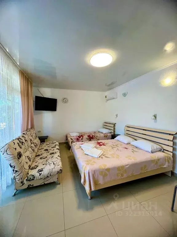 Дом в Крым, Сакский район, Новофедоровка пгт ул. Кирова, 16 (30 м) - Фото 0