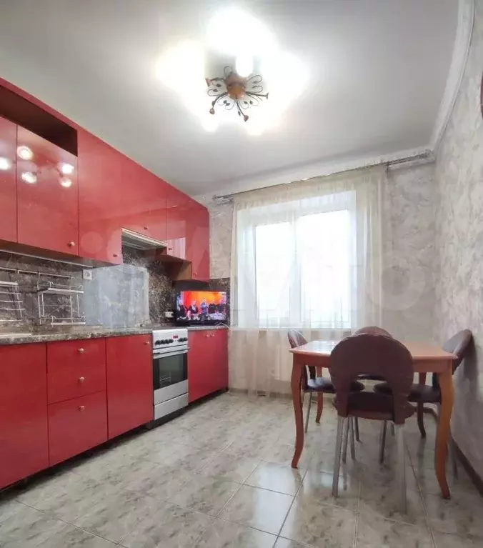 3-к. квартира, 79 м, 4/10 эт. - Фото 0